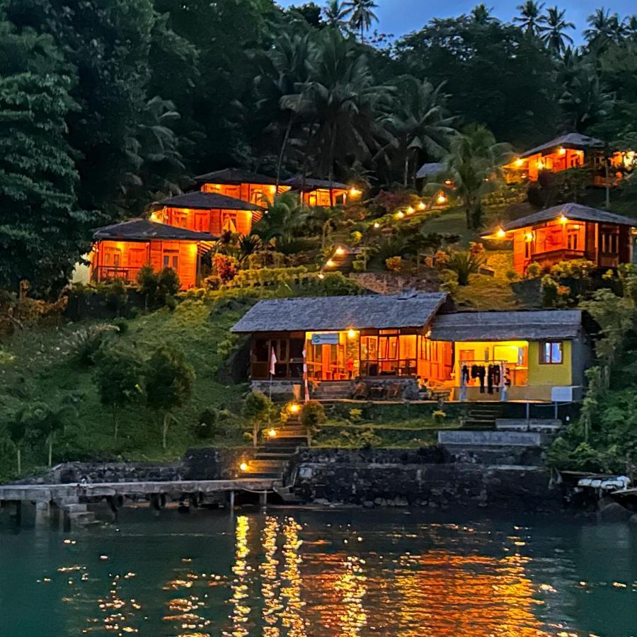 K2 Lembeh Dive Resort Bitung Esterno foto